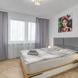  Apartament Andersena 190 B - 12 Piętro - 10 Min Cmkp - 5 Min Metro - 15 Min Centrum Polska